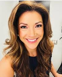 Pamela Knisely's Instagram, Twitter & Facebook