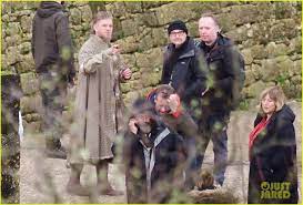 It really it a great set for the price, and the moving platforms so you can simulate the duel is very clever. Matt Damon Sports Epic Mullet On Last Duel Set Photo 4438808 Jodie Comer Matt Damon Pictures Just Jared