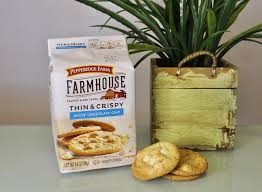Come for the milk chocolate and toffee, stay for the almonds. The Best Chocolate Chip Cookies You Can Buy Eat This Not That