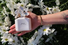By submitting, you consent to the processing of your personal data for the purpose of offering and processing marketing offers by notino international limited. Marc Jacobs Daisy Celebrates 10 Years With A Limited Edish Bottle Woahstyle