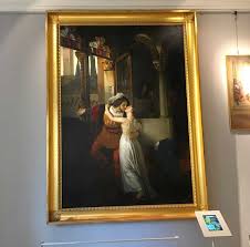 Nella sua versione i protagonisti indossano una mascherina e tra le mani hanno l'amuchina. Il Bacio Di Hayez A Milano Alla Pinacoteca Di Brera
