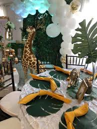 Glam Safari Baby Shower In 2020 Baby Shower Safari Theme Baby Shower Giraffe Safari Baby Shower Cake