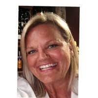 Jacqueline Gosselin's Instagram, Twitter & Facebook