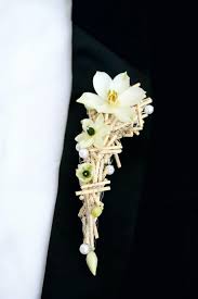 Beautiful Work By This Designer Jetzt Neu Der Blog Fur Den Gentleman Viele Interessante Beit Anstecker Hochzeit Hochzeit Brautigam Dekor Hochzeit