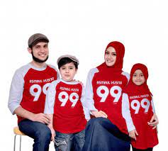Baju couple untuk pesta pernikahan. 5 Pilihan Baju Couple Keluarga Muslim Terbaru