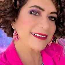 La Primera Caricia · Chuy Lizárraga y Su Banda Tierra Sinaloense