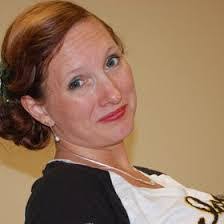 Amanda Challis's Instagram, Twitter & Facebook