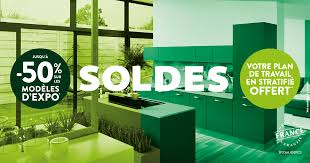 Comera cuisines propose un large choix de cuisines équipées qui sauront satisfaire vos envies de cuisines contemporaines. Comera Cuisines Cuisiniste Francais Cuisine Equipee Amenagee