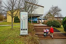 Grafenau Investiert 3 7 Millionen Euro In Die Schule Land Fordert Nur Den Neubau Landkreis Boblingen Stuttgarter Zeitung