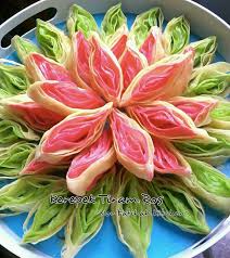 Cara penyediaan kuih loyang cantik seperti pakar : Resepi Kuih Goyang Rangup Galeri Resepi