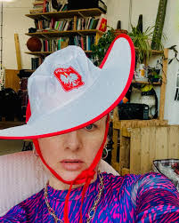 Off to Poland for a residency @cswkronika in my home town Bytom🤘🏼 Hit me  up if around!