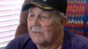 Veteran gets thanked for military service with hundreds in cash from  stranger