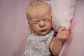 Luise By Lisa Stone Of Db Art Babies Of Db Art Babies Infant Adoption Reborn Baby Dolls Welcome Baby