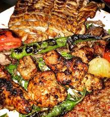 مطعم مشويات عروس الفرات في تبوك