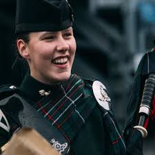 Megan Beveridge's Instagram, Twitter & Facebook