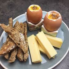Oeuf A La Coque Fromage Retour De La Chrononutrition Et Des Videos Pour Ceux Que Ca Interesse Recettes De Cuisine Petit Dejeuner Recette Chrononutrition