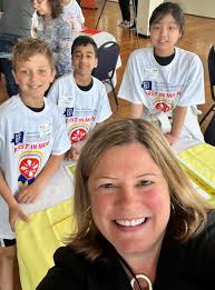 Dennise Zobel (@SandDsMom)