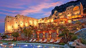 İnternete bağlanmak ise monastero santa rosa hotel & spa tarafından sunulan ücretsiz wifi sayesinde çok kolay. Monastero Santa Rosa Hotel And Spa In Italy Italy Tourism Breathtaking Views Hotels And Resorts