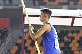 Ej obiena resets ph pole vault record, wins silver in poland meet; Athletics Pole Vaulter Ej Obiena S Back Issues Not A Concern Says Mom Abs Cbn News