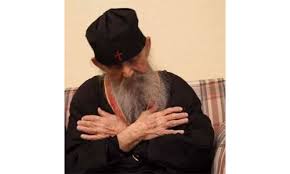 Γράφει το εκκλησια online, νεα. Gerontas Efraim O Arizoniths Paidi Moy 8a Koimh8w Sthn Arxh Twn Gegonotwn Gia Thn Polh Xwra Toy Axwrhtoy