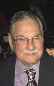 Mark Riggs's Instagram, Twitter & Facebook