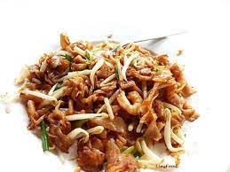 Char Kway Teow Fried Flat Rice Noodles Recipe Noodle Recipes Singapore Rice Noodles Rice Noodles
