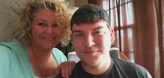 Happy Thanksgiving from my family to yours! Wishing you all lots of love  and happiness today. Post some of your pictures ⬇️ I'd love to see them!