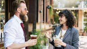 Berikut contoh kalimat bahasa inggris simple present tense baca juga: 10 Contoh Kalimat Present Tense