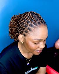 Neat 💥👌 Sensational style😊 Hair price 50k kila kitu 📞0712471692  Karibu🙏😘