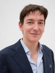 Benjamin Roland's Instagram, Twitter & Facebook