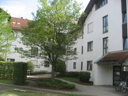 Wie der begriff verrät, verfügt eine solche wohnung zusätzlich zu küche und badezimmer über zwei separate, individuell nutzbare wohnräume. 2 Zimmer Wohnung Zu Vermieten Kleinfeldstrasse 19 82110 Germering Furstenfeldbruck Kreis Mapio Net