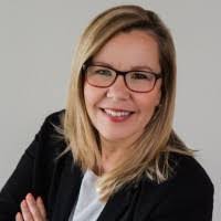 Kelsey Townsend's Instagram, Twitter & Facebook