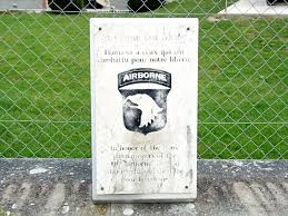 Ot Baie Du Cotentin Plaque 101e Airborne Sainte Mere Eglise Militaire Debarquement En Normandie