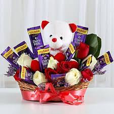 New Gifts Play An Important Role From Time To Time In Strengthening Relationships With Loved Birthday Gift Delivery Happy Birthday Cakes Online Birthday Gifts