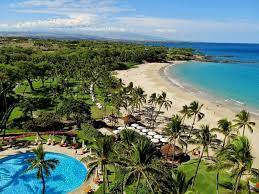 Mauna Kea Beach Hotel Big Island Big Island Hi At The Mauna Kea Beach Hotel S Restaurant You Sit High Hawaii Beaches Big Island Hawaii Beaches Beach Resorts