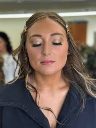 Ann Nava's Instagram, Twitter & Facebook