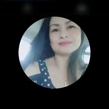 Kasama ang tinatayang 70 milyong rehistradong botante, bumoto si Pangulong  Ferdinand R. Marcos Jr. ngayong Lunes para sa 2025 midterm elections sa  Precinct 36-A ng Mariano Marcos Memorial Elementary School sa Batac