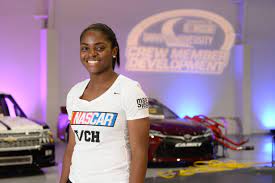 But many of them are actually athletes trained to do a mechanic's job, and as jalopnik found after reaching out to nascar's top race teams, most never expected to find themselves there in the first place. Meet Nascar S First Black Woman Pit Crew Member Teen Vogue