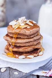 Hotcakes Integrales Sin Huevo The Sweet Molcajete Receta Hotcakes Receta Recetas Con Harina Integral Recetas Deliciosas