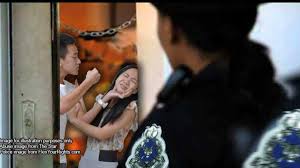 Indonesian domestic workers employed in malaysia typically work sixteen to eighteen hour days, seven days a week, without any holidays.most have no physical injury exist to prosecute a domestic violence case, preventing survivors of sexual abuse without visible injury or who have suffered. 5 Loopholes That Malaysian Domestic Violence Victims No Asklegal My