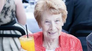 100 year old Violet Withey celebrates birthday with family in Springwood