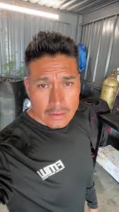 Viendo Que Rines Voy A Comprar