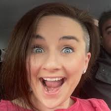 Naomi Han (@gnomesnotions)