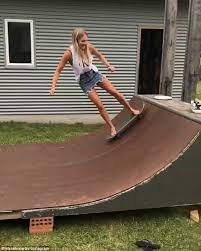 Elyse Knowles Flaunts Her Skateboarding Skills On Diy Skate Park Ramp Elyse Knowles Skateboard Ramps Skate Ramp