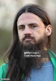 28 Photos & High Res Pictures