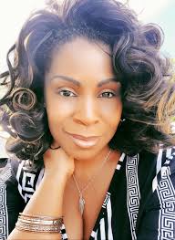 Amazon.in: Tiffanie Shelton: books, biography, latest update