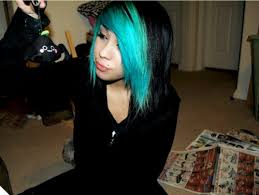 An all over blue black hair dye will really make people do a double take and say 'wow'. Black Hair Blue And Blue Hair Image 336373 On Favim Com