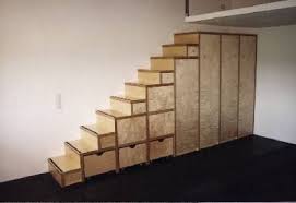 Treppenschrank In Multiplex Ahorn Rollkasten A 10 005 Treppe Treppenschrank Zimmer