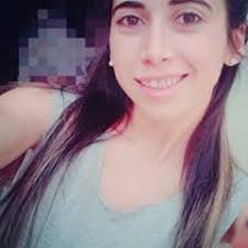 Listen to A QUIEN VOY A ENGAÑAR