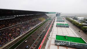 The latest f1 news and news from other motorsport series you will find on racingnews365.com, the world's leading independent f1 website bringing daily news from the world of f1, as well as the top drivers including world champion lewis hamilton, max verstappen, daniel ricciardo or youngsters like lando norris and george russell. 2017 F1 Chinese Grand Prix Race Results